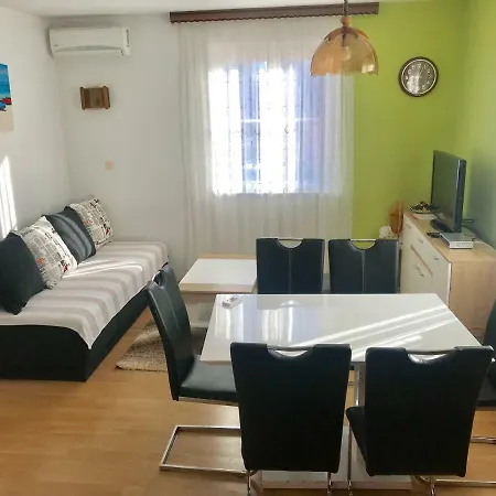 Grdan * Fažana